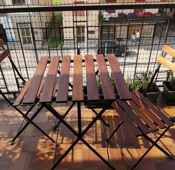 تختخواب و صبحانه Sopra Le Poste