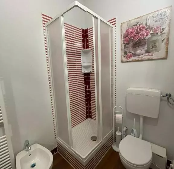 تختخواب و صبحانه Sopra Le Poste