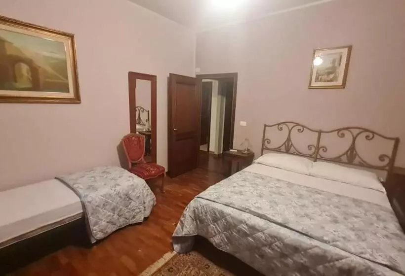 تختخواب و صبحانه Sopra Le Poste