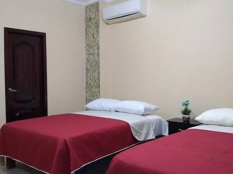 Hotelli Vanderkris Chone