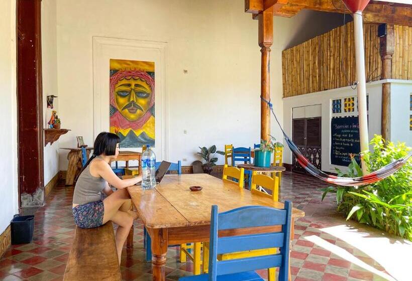 پانسیون Casa Gallo Pinto