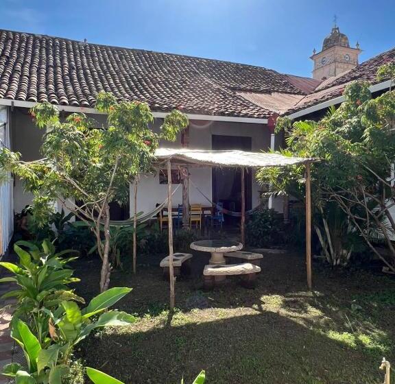 پانسیون Casa Gallo Pinto