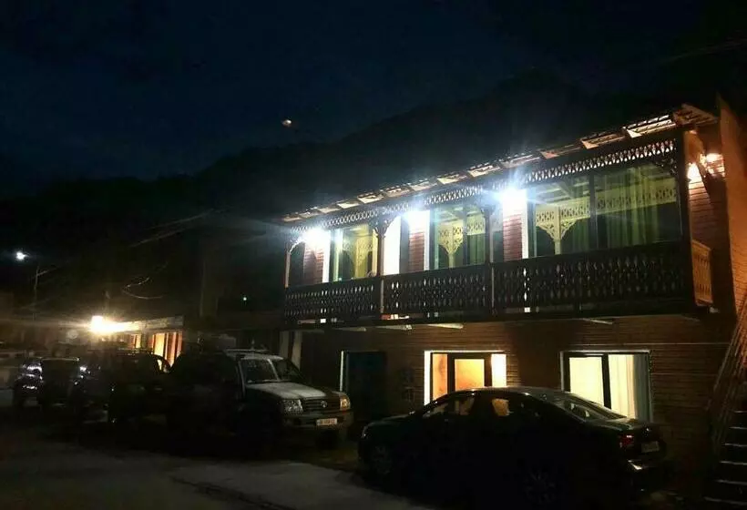 پانسیون Fiten House