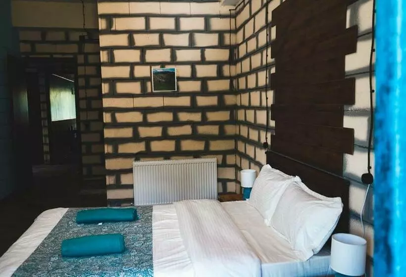 پانسیون Fiten House