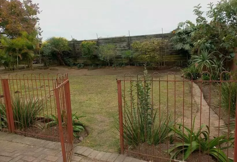 Majatalo Liyoli Guesthouse