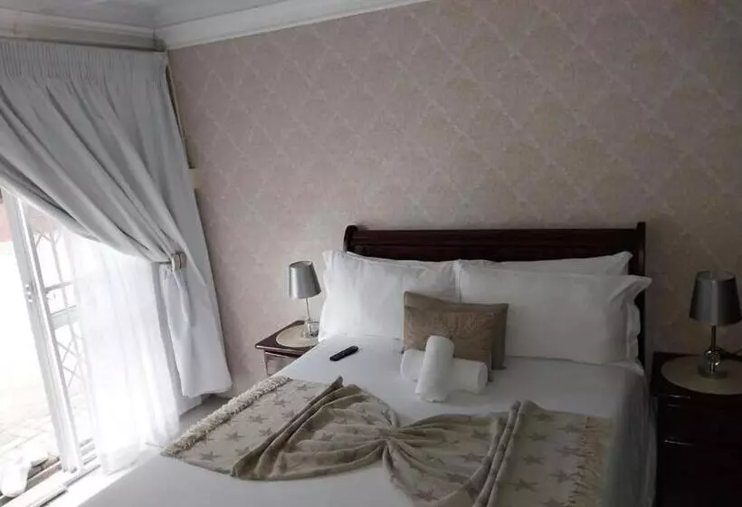 Majatalo Liyoli Guesthouse