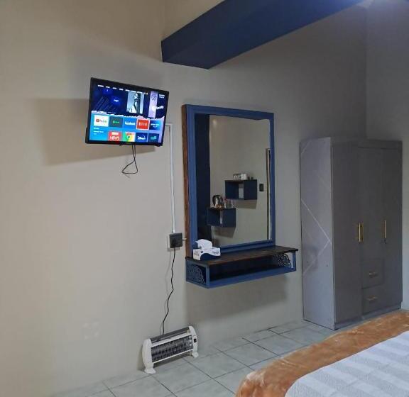 פנסיון M&j Inn