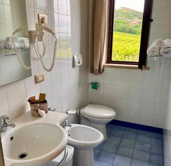 Vigneto   Italian Restaurant & B&b