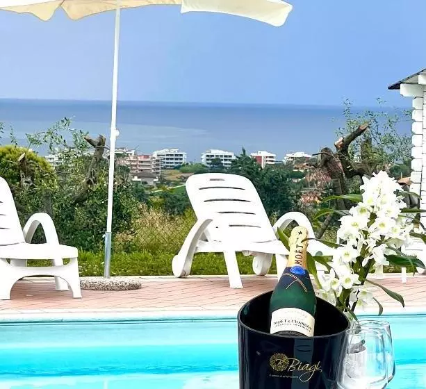 Vigneto   Italian Restaurant & B&b