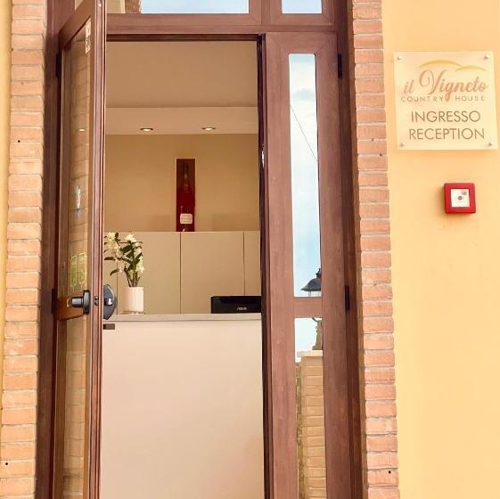 Vigneto   Italian Restaurant & B&b