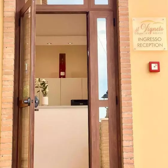 Vigneto   Italian Restaurant & B&b