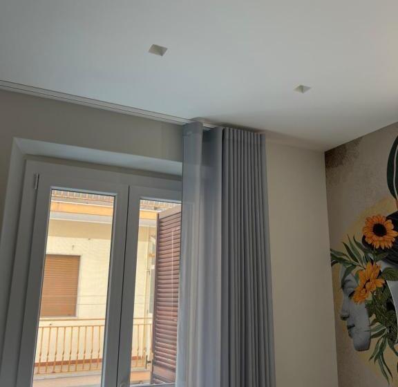 تختخواب و صبحانه La Marina64