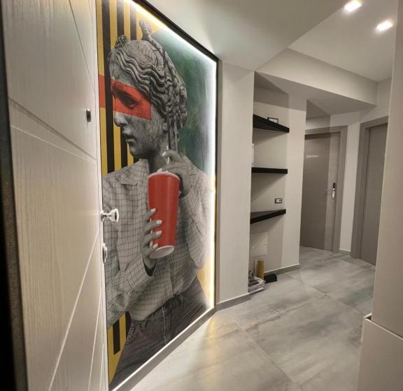 تختخواب و صبحانه La Marina64