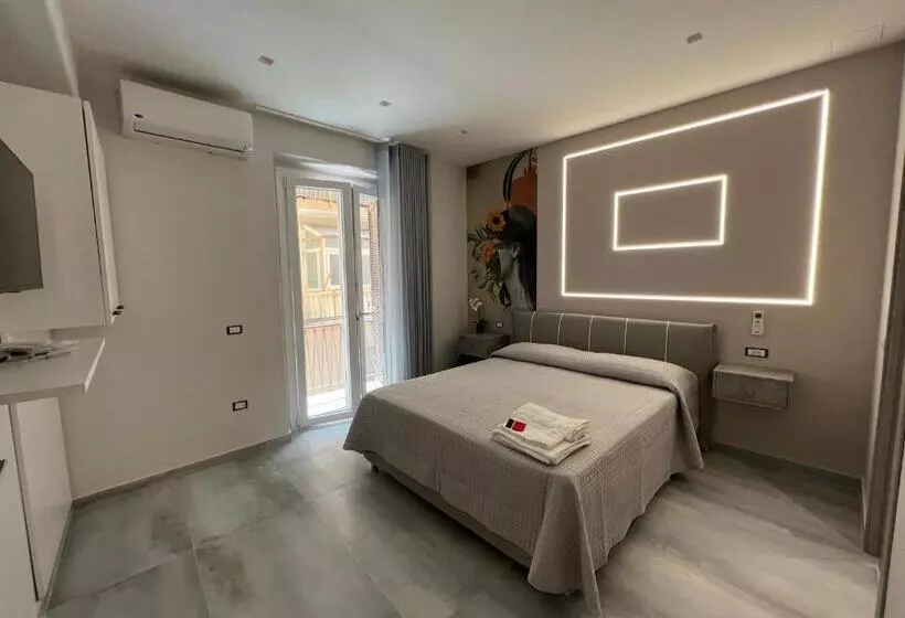 تختخواب و صبحانه La Marina64