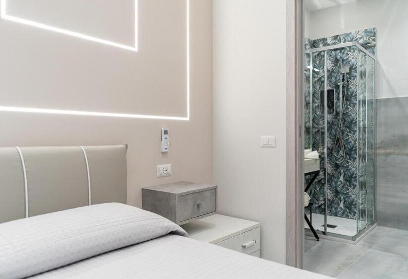 تختخواب و صبحانه La Marina64