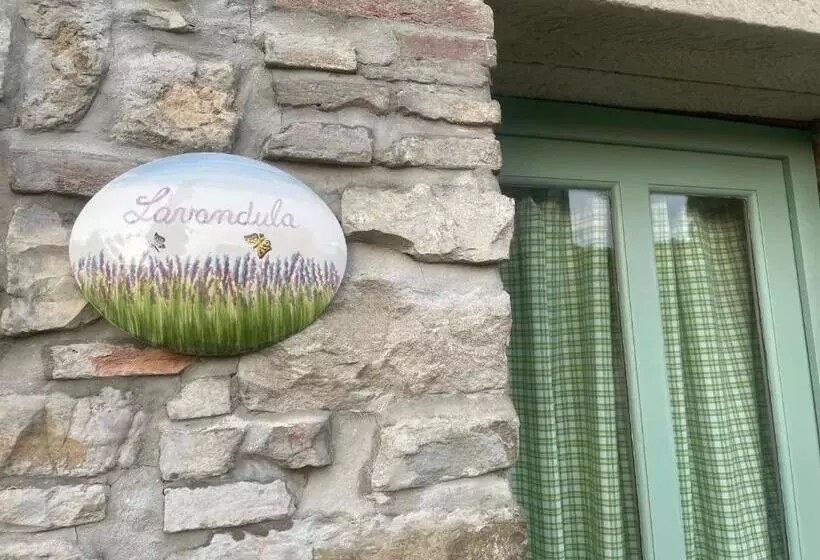 ホテル La Lavandula