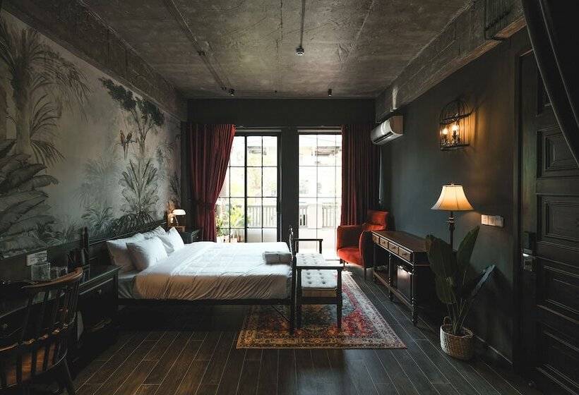 هتل The Chum Boutique