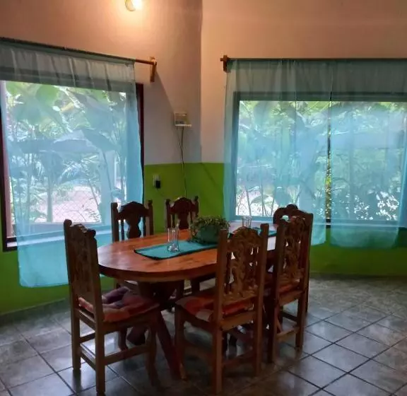 ペンション La Casa Del Sueño