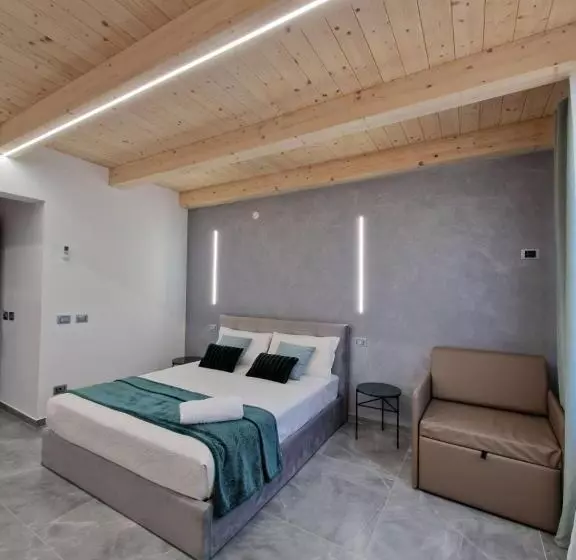 پانسیون Marlas