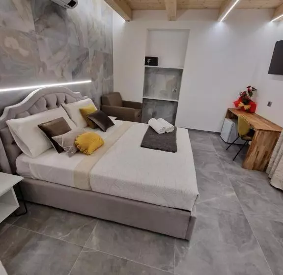 پانسیون Marlas