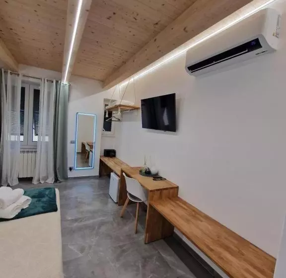 پانسیون Marlas