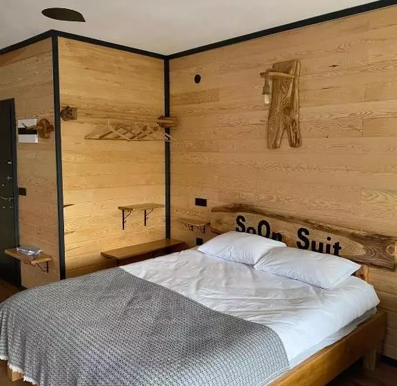 Soonsuitapart