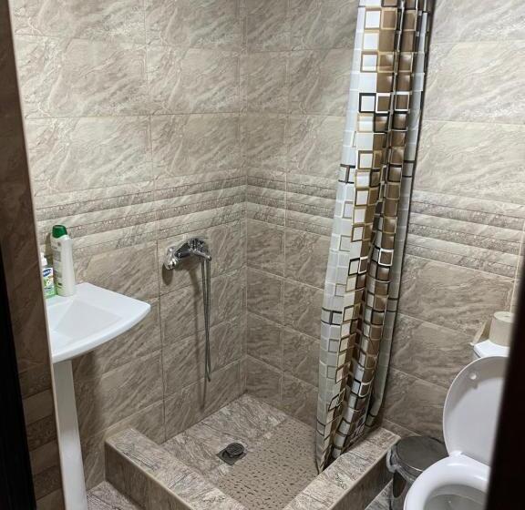 تختخواب و صبحانه Elmar Guesthouse