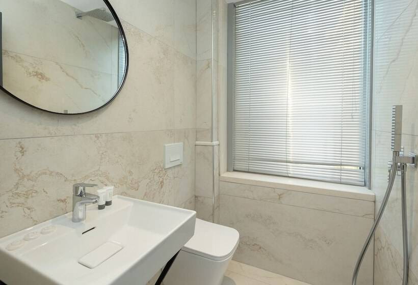 ホテル Aglon Twin S