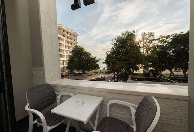 ホテル Aglon Twin S