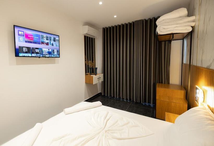 ホテル Aglon Twin S