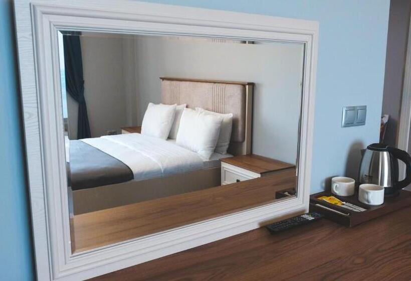 בית מלון כפרי çamlıca