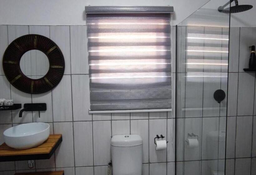 Pension S & S Village Guest House