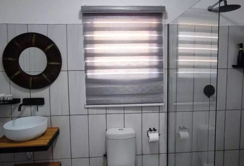 Majatalo S & S Village Guest House