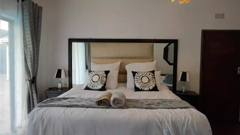 Majatalo S & S Village Guest House