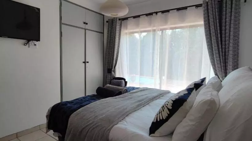 Majatalo S & S Village Guest House