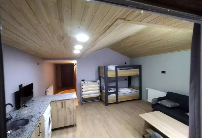 Aderfia Suite