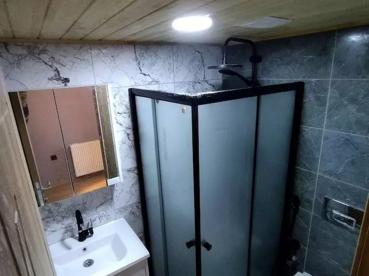 Aderfia Suite