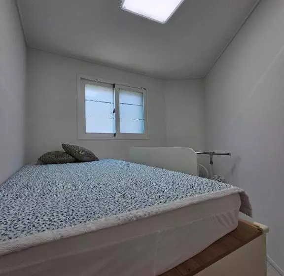 Aamiaismajoitus (B&B) Hub Inn Seoul 2023 외국인 전용