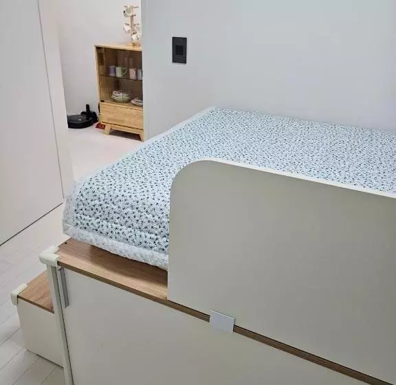 Aamiaismajoitus (B&B) Hub Inn Seoul 2023 외국인 전용