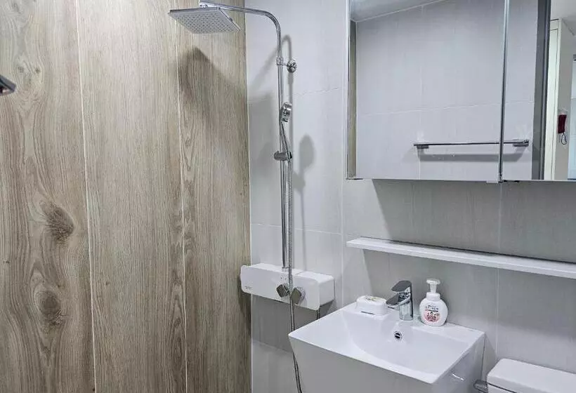 Aamiaismajoitus (B&B) Hub Inn Seoul 2023 외국인 전용