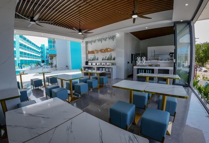 בית מלון כפרי Bohol Dolphin Bay Resort