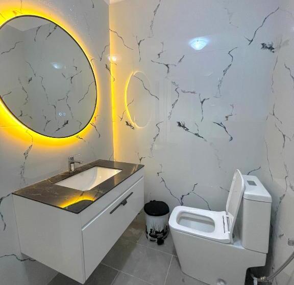 هتل Guesthouse Thanasi