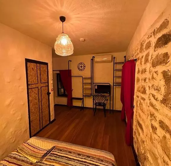 ホテル Romalı Guesthouse
