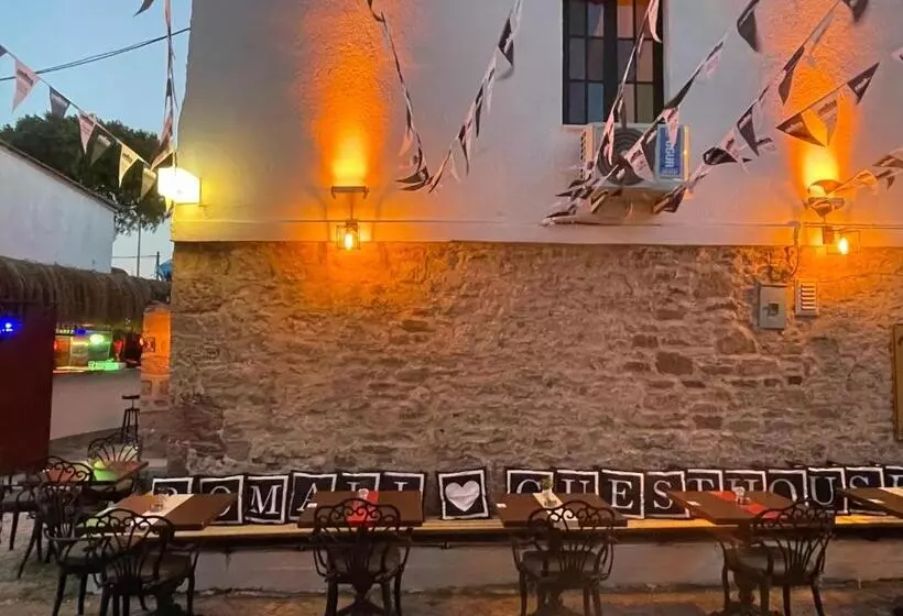 ホテル Romalı Guesthouse