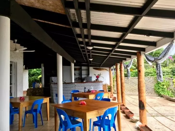 هتل The Harbourview   Vava U