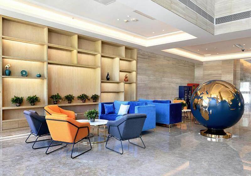 Kyriad Marvelous Hotel Alashan