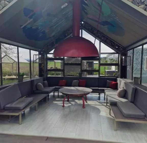 استراحتگاه Gm House Mobile House Near Kolpa River