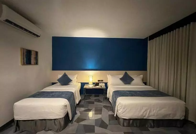 Stacia Hotel Powered By Cocotel
