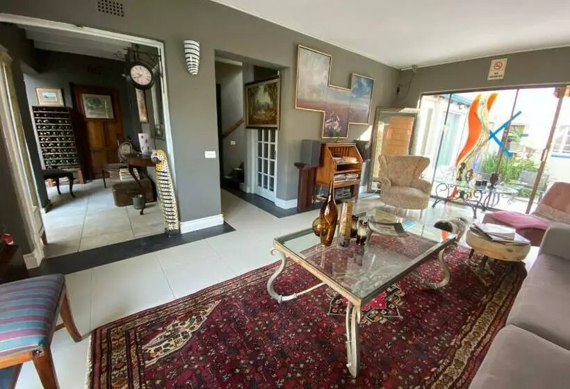 ベッドアンドブレックファースト Terrace House Rivonia