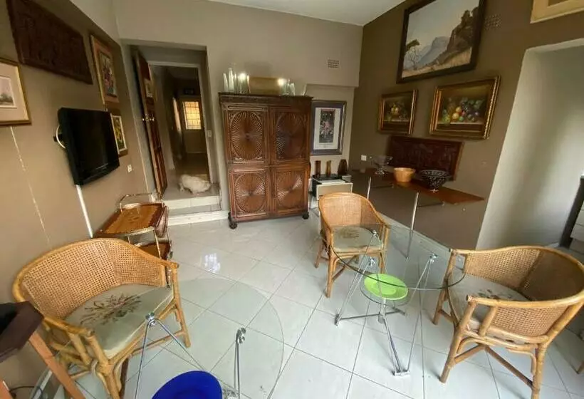 ベッドアンドブレックファースト Terrace House Rivonia